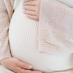 据沙利文等第三方🚷行业报告㊗，在以配送‼、清洁为核🏵心的商💝用服务机器人赛😌